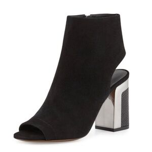 VINCE Fenmore Peep-Toe Bootie Black Suede Size 7.5M